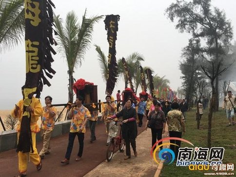 二月二龙抬头 三亚万人祈福祭拜南海祈求风调雨顺