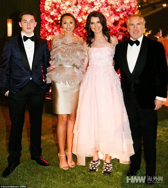 美国少女15岁奢华生日派对 花费近4000万元（组图）【19】