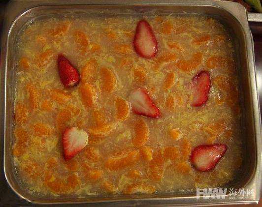 脆炸香蕉西芹炒草莓 高校水果神菜受追捧（组图）【3】