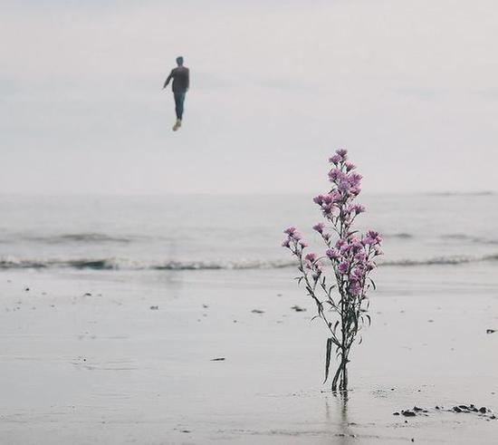 欣赏一下日本超现实创意摄影