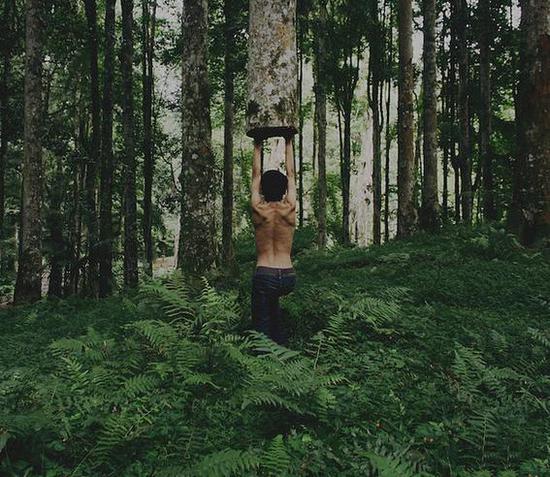 欣赏一下日本超现实创意摄影