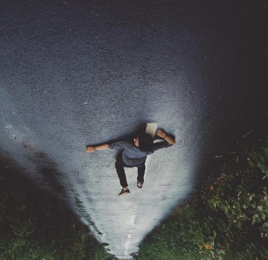 欣赏一下日本超现实创意摄影