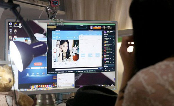 揭开网络主播神秘面纱 私人时间少找不到男朋友