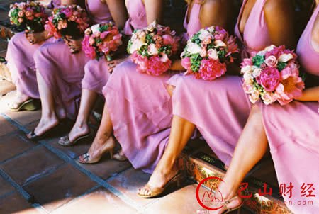 兼职,伴娘,赚钱,雇小姐,柳岩,婚礼