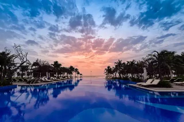 从深圳出发，坐6小时高铁可以去国外，只要300块！