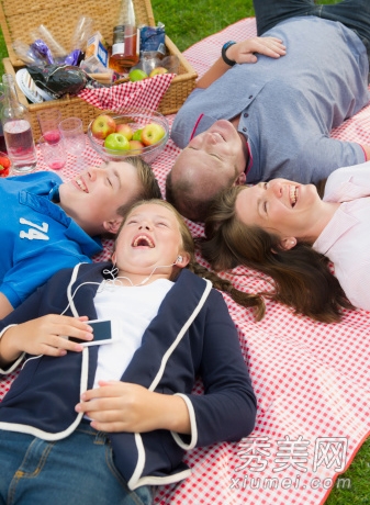 生二胎要准备多少钱 百万够不够？