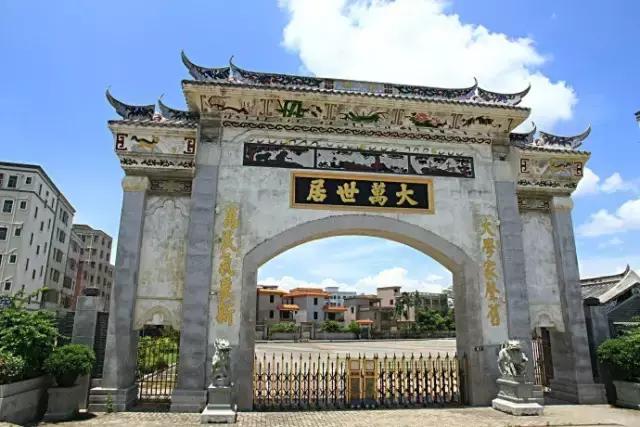 在深圳，在哪个区上班最有前途？