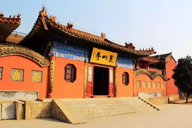 在深圳，在哪个区上班最有前途？