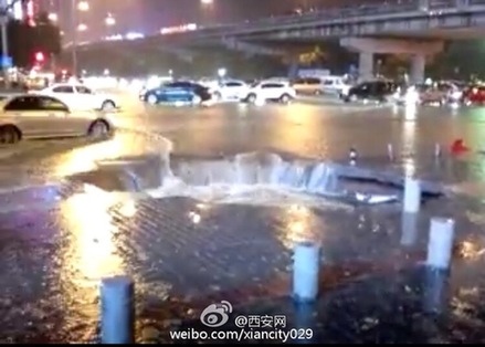 西安暴雨现场
