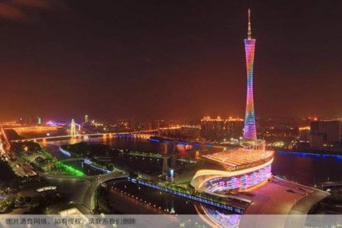 请叫我二线城市，俺是乖孩子！广州房价收入比2001年至2005年走势平稳，维持在7左右，2006年至2007年出现大幅攀升，随后保持一种高位盘整状态，从走势来看，合理值在9左右。2014年，广州房价收入比为11.8，比2014年下降1.4，偏离合理值的幅度收窄为16%。