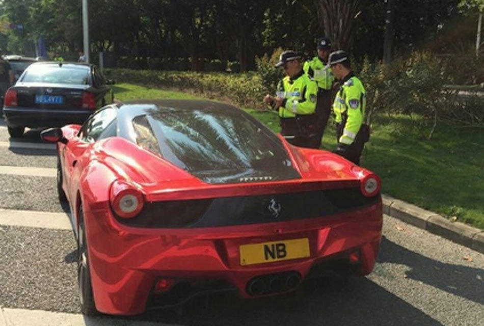 “最牛车牌”上路回头率爆表 车主为它放弃奥迪