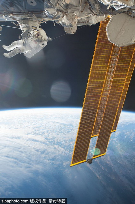 NASA女宇航员在国际空间站记录地球震撼美景 【7】