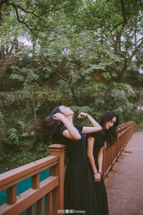 浙大学霸姐妹花爆红网络 颜美腿长气质出众