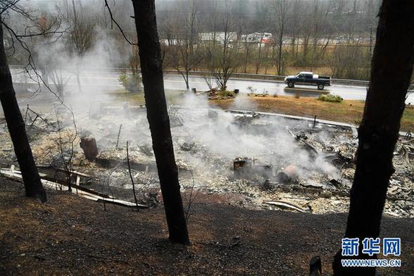 （国际）（4）美国田纳西州山火造成至少3人死亡