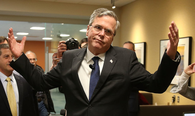 外媒评选2016年最强loser 希拉里朴槿惠均上榜