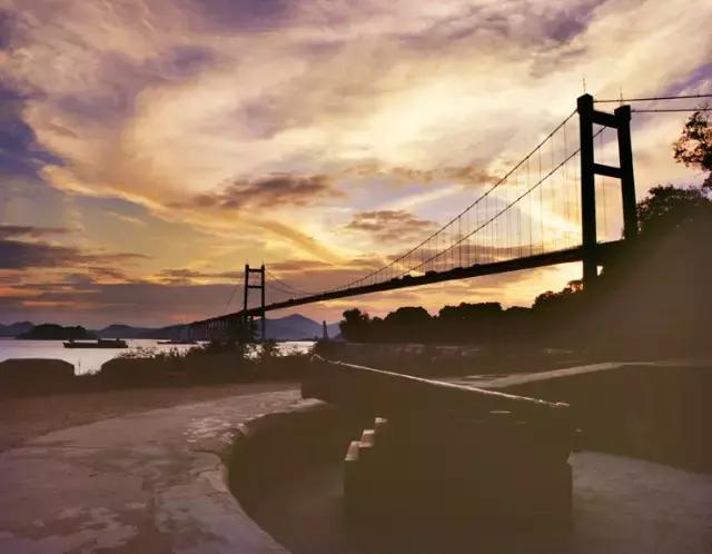 广东最美公路就在深圳！一条路，两边都是海！