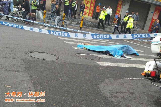 深圳街头现“牛人飙车”:抱着娃载着煤气罐