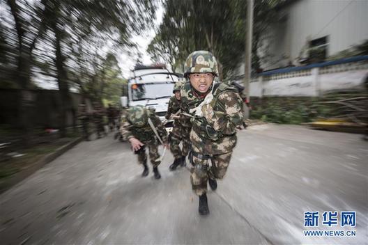 #（社会）（2）福建边防：跨区拉动练精兵