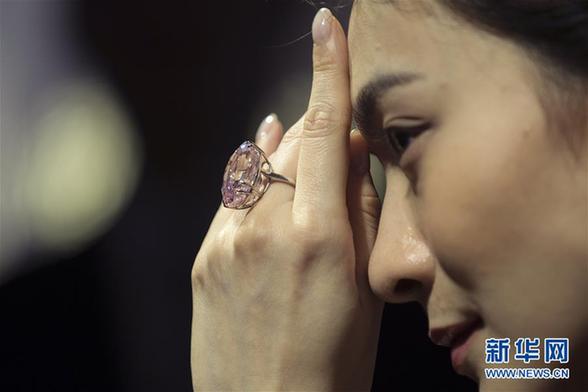 [1]（外代二线）“粉红之星”4月上拍香港苏富比