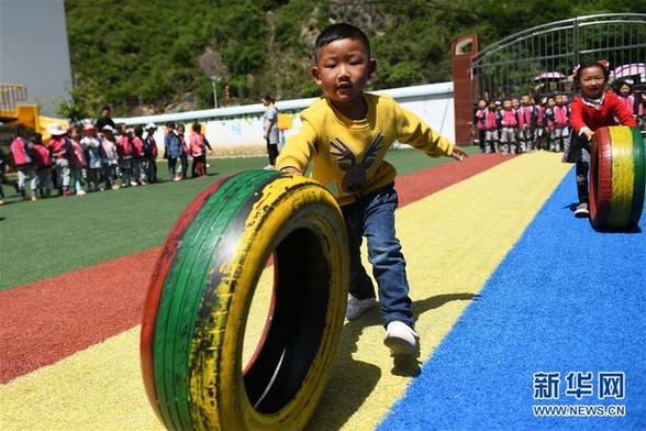 （教育）（6）甘肃：农村免费幼儿园为贫困孩子带来快乐童年