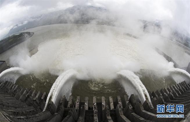#（环境）（1）三峡大坝开闸腾库