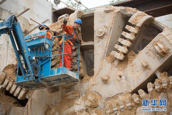 （国际）（2）以色列首段地铁盾构隧道区间贯通