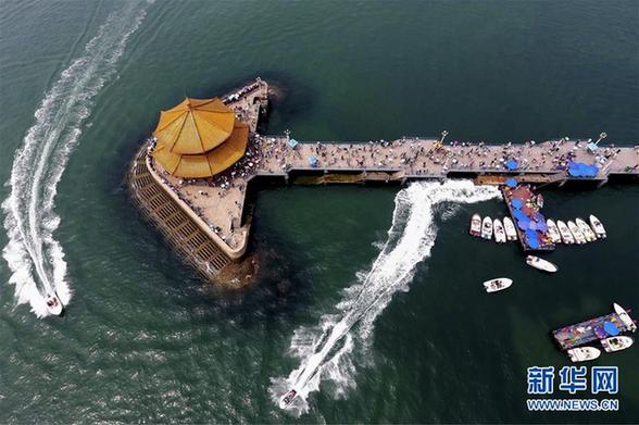 (年终报道)(9)天空之眼瞰我们