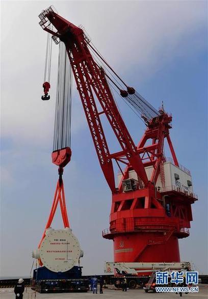 (经济)(2)“华龙一号”示范工程首堆压力容器开始安装