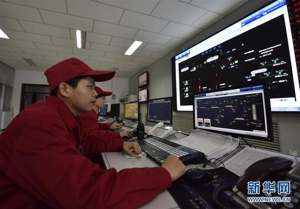 （新春走基层）（1）克拉美丽：沙漠腹地节前产气忙