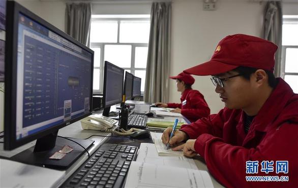 （新春走基层）（2）克拉美丽：沙漠腹地节前产气忙